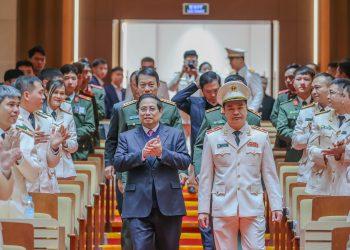 Thủ tướng chúc Tết và kiểm tra công tác ứng trực tại Cục An ninh điều tra Bộ Công an