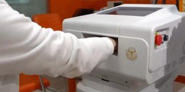 Trung Quốc phát triển thành công một công nghệ đo đường huyết không xâm lấn, sử dụng cơ chế phổ Raman