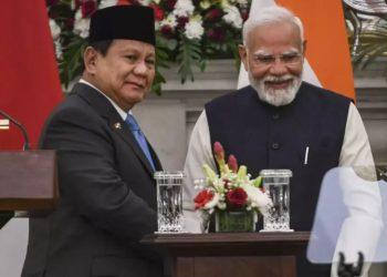 Hai quốc gia BRICS là Indonesia và Ấn Độ hướng tới từ bỏ đồng USD trong các giao dịch xuyên biên giới