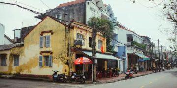 Phố cổ Gia Hội đi lên từ sự khác biệt