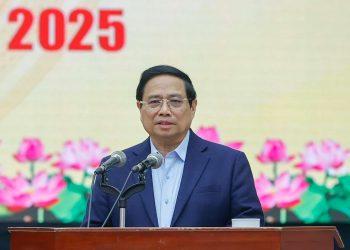 Quảng Nam cần phát huy cao độ hơn nữa nguồn lực con người Quảng Nam anh hùng, cách mạng để đi đầu trong phát triển kinh tế ngày nay