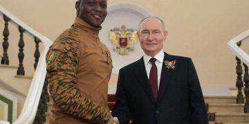 Hồi Kết của Chủ Nghĩa Mẫu Quốc tại Lục Địa Đen