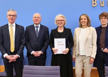 Không còn tăng trưởng: Kinh tế Đức được dự báo dậm chân tại chỗ trong năm 2025