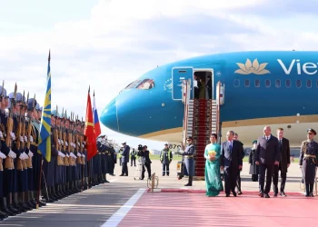 Tổng Bí thư bắt đầu chuyến thăm Nga, dự kỷ niệm 80 năm chiến thắng phát xít