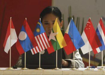 ASEAN đặt ra các điều khoản về thương mại với Trung Quốc