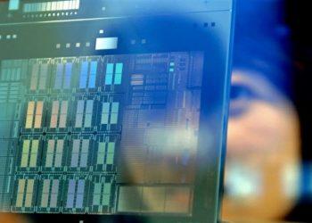 Mỹ nới lỏng hạn chế phần mềm chip sau thỏa thuận khoáng sản với Trung Quốc