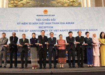 30 năm đồng hành ASEAN: Việt Nam khẳng định vai trò chiến lược, hướng tới tầm nhìn 2045