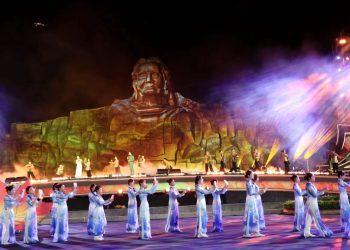 Thắp sáng ngọn lửa tri ân từ “Bản hùng ca bất diệt”