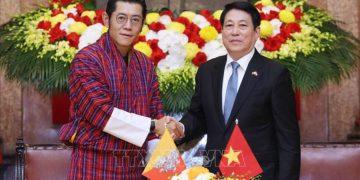 Chủ tịch nước Lương Cường chủ trì lễ đón cấp Nhà nước và hội đàm Quốc vương Bhutan