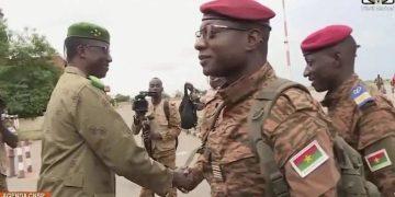 Các nhà lãnh đạo chính quyền quân sự Tây Phi lên kế hoạch đóng thuế để tài trợ cho Ngân hàng Đầu tư mới