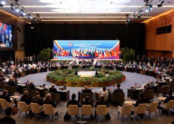 Trung Quốc thúc đẩy ASEAN ký kết nâng cấp hiệp định thương mại khi thuế quan của Mỹ gây khó khăn