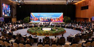 Trung Quốc thúc đẩy ASEAN ký kết nâng cấp hiệp định thương mại khi thuế quan của Mỹ gây khó khăn