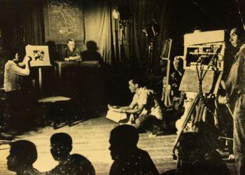 Truyền hình quốc gia – Truyền hình cách mạng