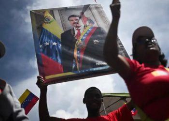 Venezuela ban bố tình trạng khẩn cấp đối phó căng thẳng với Mỹ