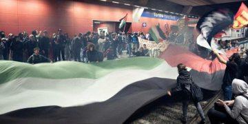 Tổng thống Palestine Mahmoud Abbas đã gây chấn động tại Đại hội đồng Liên Hợp Quốc khi cáo buộc Israel phạm tội diệt chủng