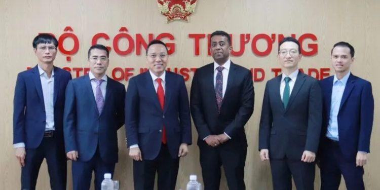 Việt Nam chính thức trở thành thành viên IRENA: Bước tiến chiến lược trong chuyển dịch năng lượng bền vững