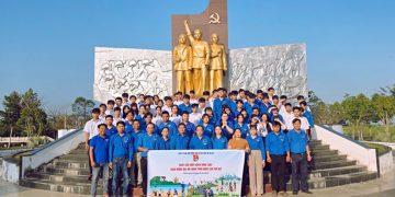 Cần Thơ: Thi đua gắn với hành động, chào mừng đại hội Đảng thứ XIV bằng kết quả thực chất